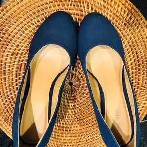 New Nine West wedge size 9